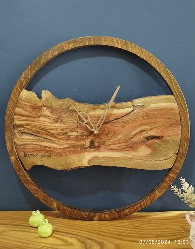 ساعت دیواری فانتزی چوبی