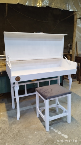 میز سنتور مدل کارن